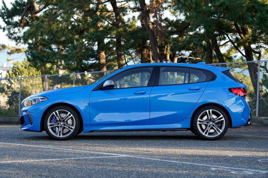  BMW M135i xDrive (F40) 2019 года  (JP) (фото 6 из 17)